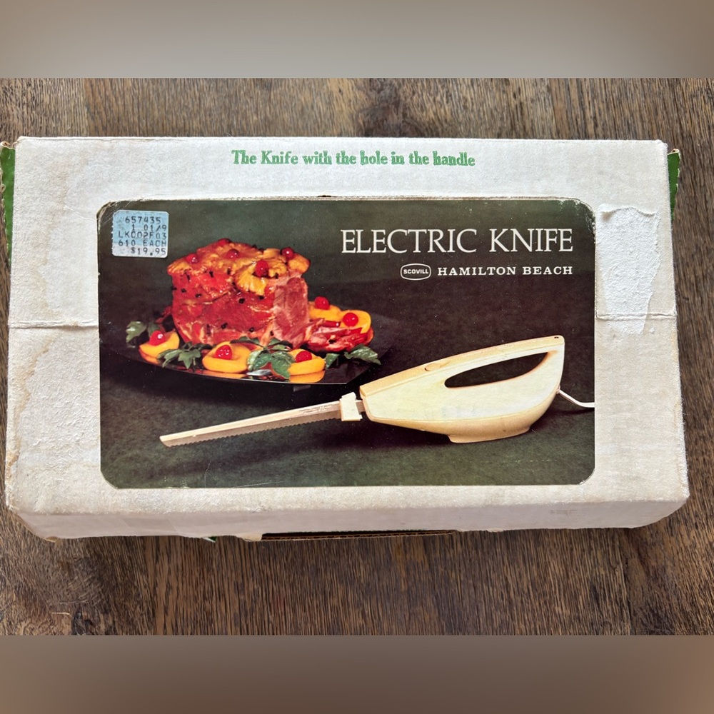 Hamilton Beach Electric Knife with Cream Handle